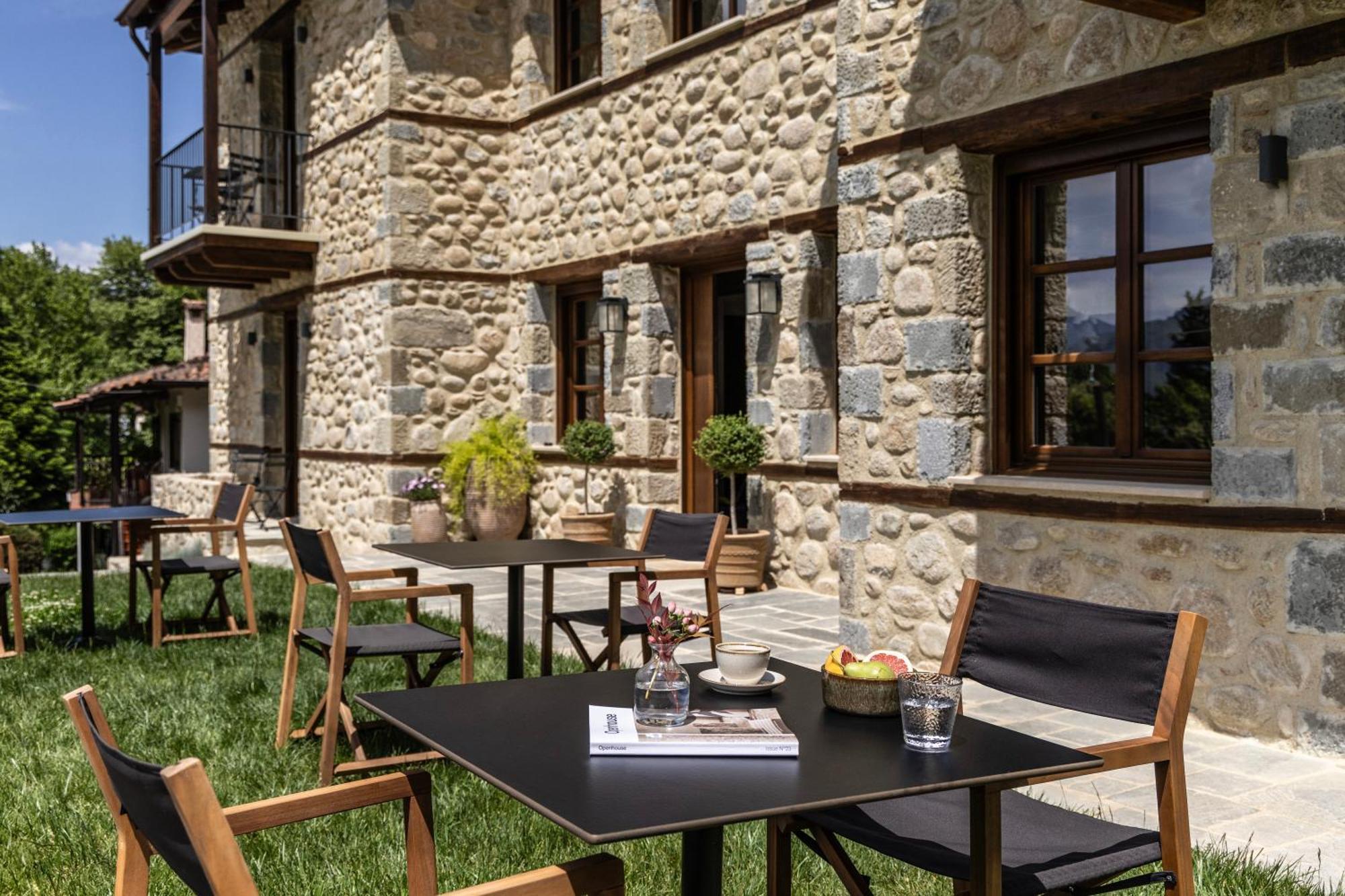 Mones Acomodação com café da manhã Kastrákion Exterior foto